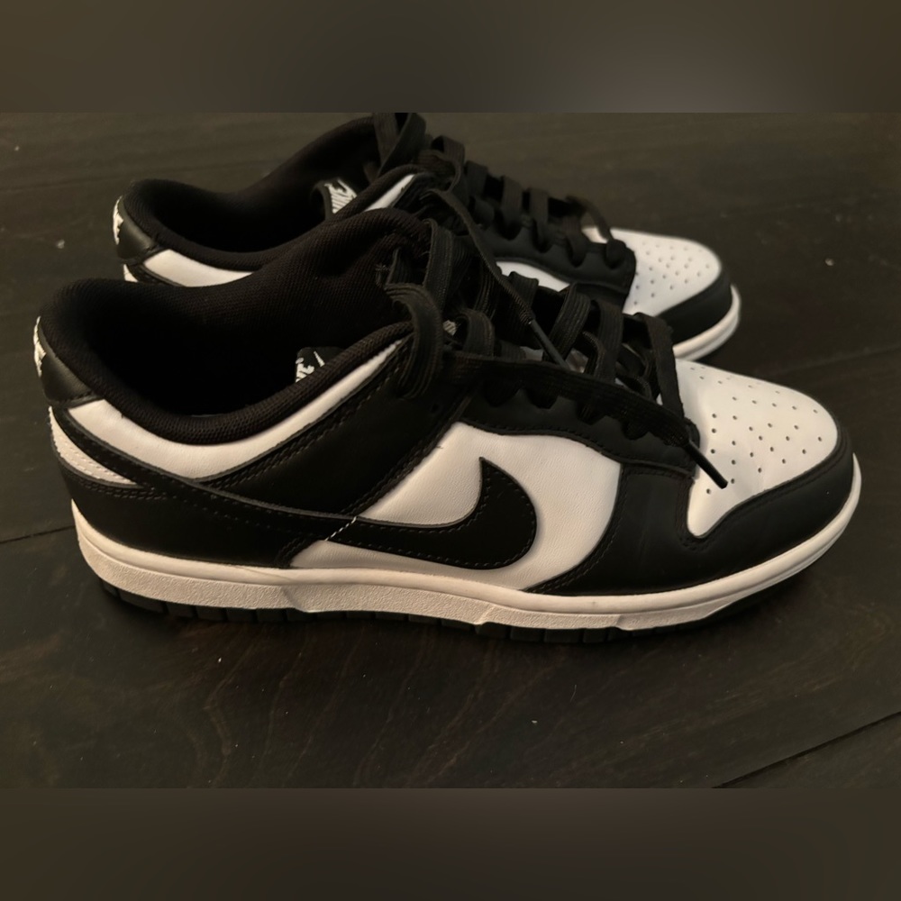 Low Panda Dunks